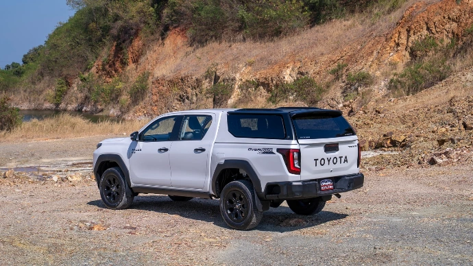 Hard Top ABS pour Pick-up avec Ouvrants - Toyota Hilux 2026 DC