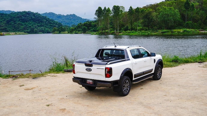 Ford Ranger Wildtrak - couverlce en ABS