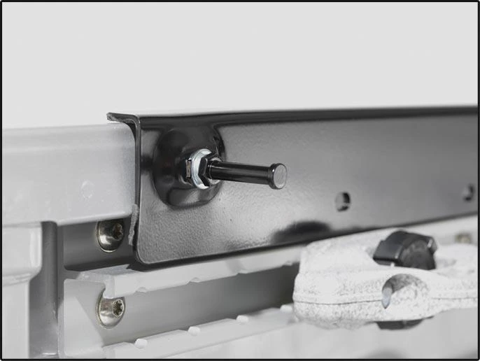 Fixation - couvercle en alu noir