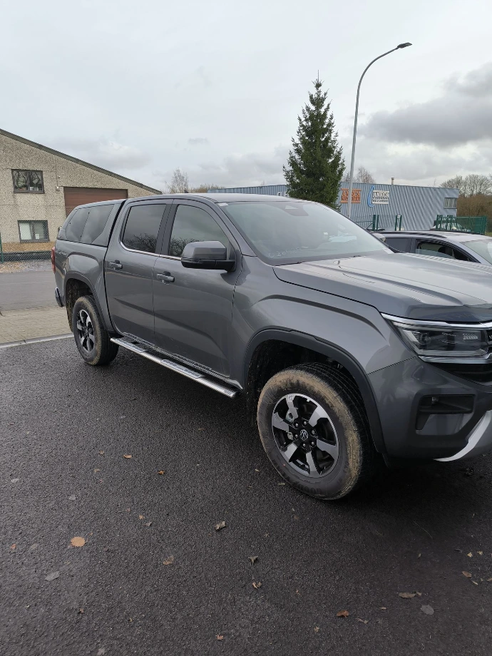 VW Amarok Style - Marche pied Oval INOX 3