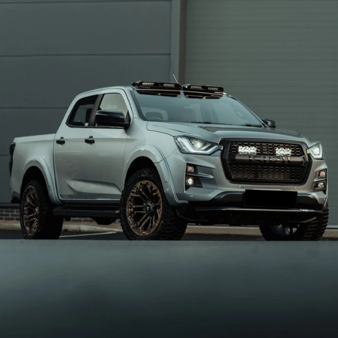 Kit élargisseur d'aile peint - Isuzu D max 