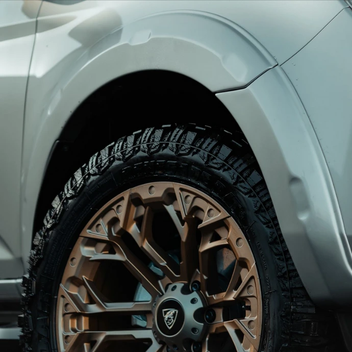 Kit élargisseur d'aile peint - Isuzu D max 
