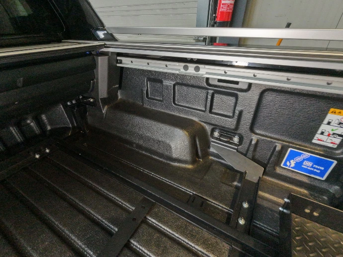Plateau coulissant renforcé - sans perçage - Fixation