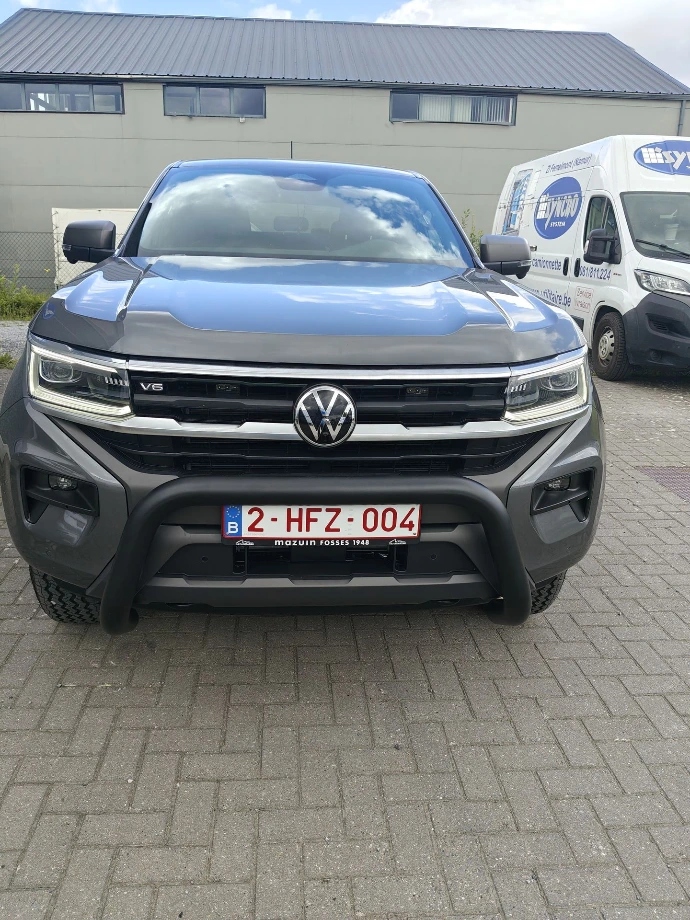 VW Amarok - Dark Grey - Par buffle 76 mm