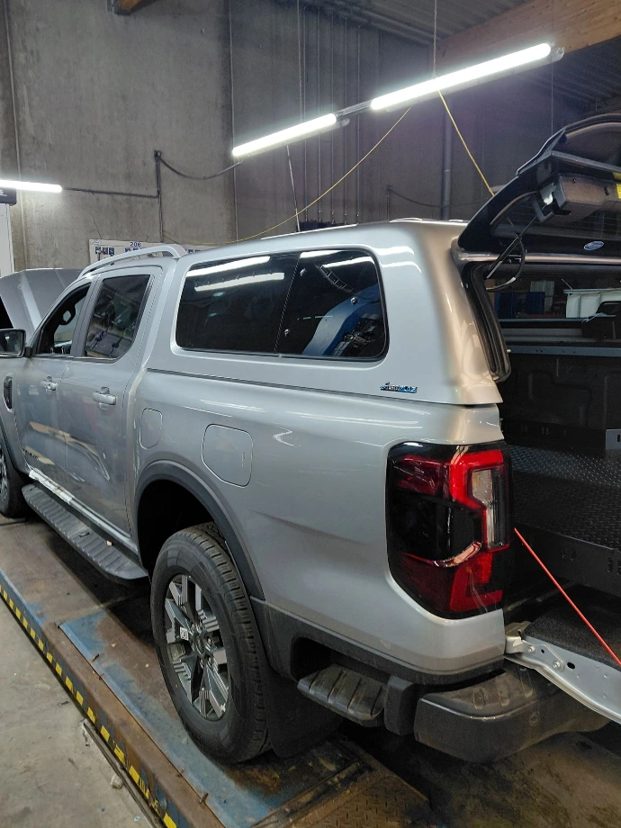 Hard Top ABS Aéroklas pour Pick-up avec Ouvrants - Ranger 23 - T9
